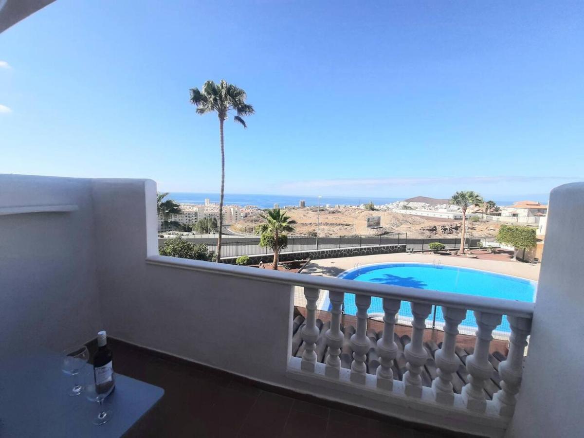 1 Bedroom Giuly Sea Views In Los Cristianos Los Cristianos  Exterior photo